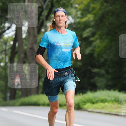 13.09.2026 - 21. swb-Marathon Bremen TobiasT http://msf.ph/oto/10241807 13.09.2026 11:14:48 Laufen  meine-sportfotos.de