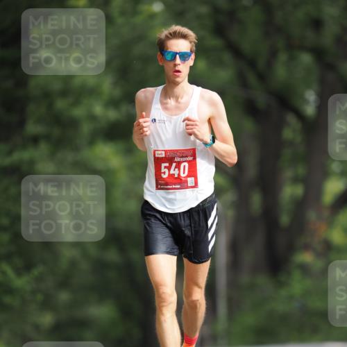 13.09.2026 - 21. swb-Marathon Bremen TobiasT http://msf.ph/oto/10241831 13.09.2026 11:15:17 Laufen 540, 21, 25 meine-sportfotos.de