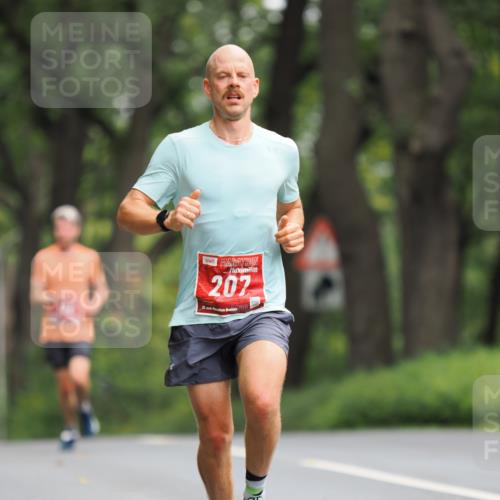 13.09.2026 - 21. swb-Marathon Bremen TobiasT http://msf.ph/oto/10241853 13.09.2026 11:16:21 Laufen 207, 21, 126 meine-sportfotos.de