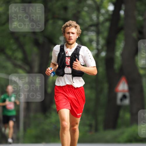 13.09.2026 - 21. swb-Marathon Bremen TobiasT http://msf.ph/oto/10241914 13.09.2026 11:18:24 Laufen  meine-sportfotos.de