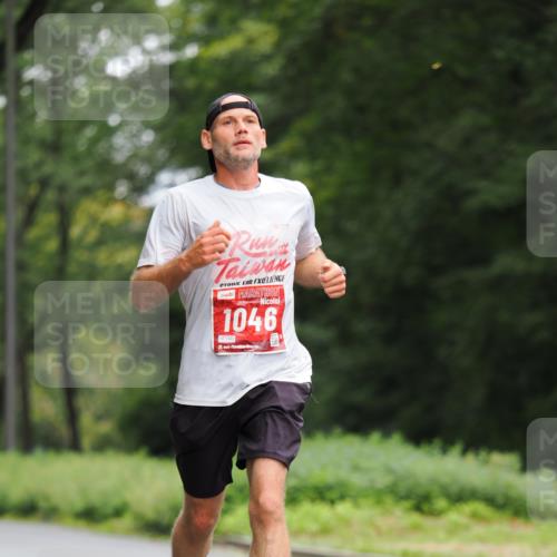 13.09.2026 - 21. swb-Marathon Bremen TobiasT http://msf.ph/oto/10241977 13.09.2026 11:19:37 Laufen 1046, 1447, 21 meine-sportfotos.de