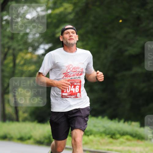 13.09.2026 - 21. swb-Marathon Bremen TobiasT http://msf.ph/oto/10241982 13.09.2026 11:19:37 Laufen 046 meine-sportfotos.de