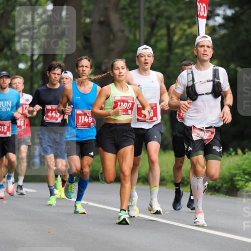 13.09.2026 - 21. swb-Marathon Bremen TobiasT http://msf.ph/oto/10242206 13.09.2026 11:21:44 Laufen 513, 1149, 1190, 300 meine-sportfotos.de