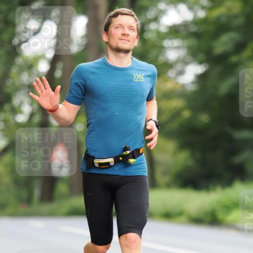 13.09.2026 - 21. swb-Marathon Bremen TobiasT http://msf.ph/oto/10242361 13.09.2026 11:25:06 Laufen  meine-sportfotos.de