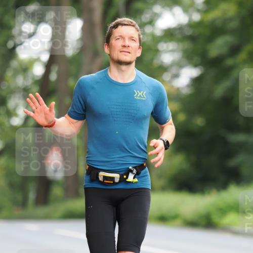 13.09.2026 - 21. swb-Marathon Bremen TobiasT http://msf.ph/oto/10242364 13.09.2026 11:25:06 Laufen  meine-sportfotos.de