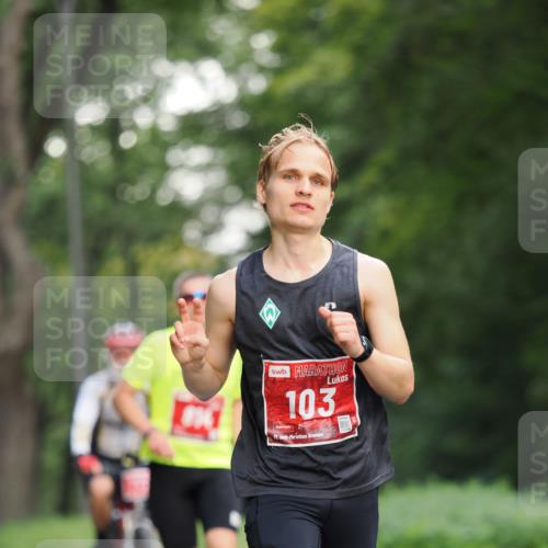 13.09.2026 - 21. swb-Marathon Bremen TobiasT http://msf.ph/oto/10242426 13.09.2026 11:27:45 Laufen 103, 21 meine-sportfotos.de