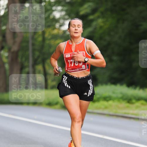 13.09.2026 - 21. swb-Marathon Bremen TobiasT http://msf.ph/oto/10242515 13.09.2026 11:29:08 Laufen 1785, 40 meine-sportfotos.de