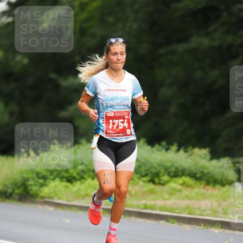 13.09.2026 - 21. swb-Marathon Bremen TobiasT http://msf.ph/oto/10242705 13.09.2026 11:30:49 Laufen 21, 1754, 21, 26 meine-sportfotos.de