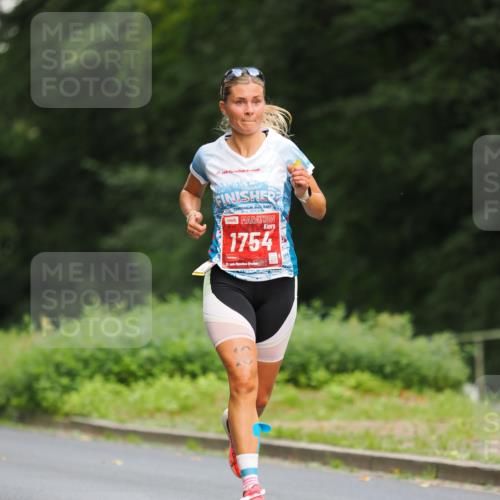 13.09.2026 - 21. swb-Marathon Bremen TobiasT http://msf.ph/oto/10242713 13.09.2026 11:30:49 Laufen 21, 1754, 26 meine-sportfotos.de