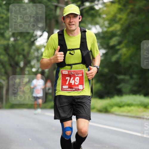 13.09.2026 - 21. swb-Marathon Bremen TobiasT http://msf.ph/oto/10242772 13.09.2026 11:31:27 Laufen 749, 1789, 21, 26 meine-sportfotos.de