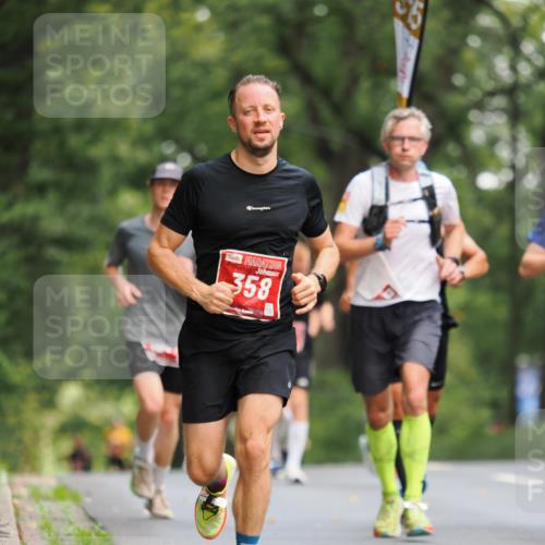 13.09.2026 - 21. swb-Marathon Bremen TobiasT http://msf.ph/oto/10242813 13.09.2026 11:31:47 Laufen 358 meine-sportfotos.de