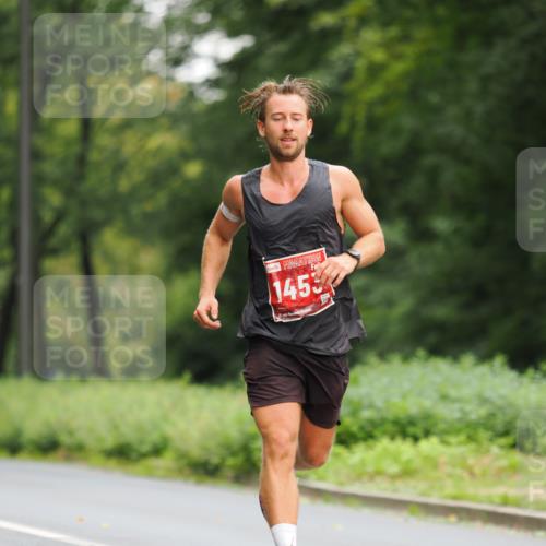 13.09.2026 - 21. swb-Marathon Bremen TobiasT http://msf.ph/oto/10242897 13.09.2026 11:32:49 Laufen 1453 meine-sportfotos.de