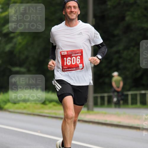 13.09.2026 - 21. swb-Marathon Bremen TobiasT http://msf.ph/oto/10242971 13.09.2026 11:33:32 Laufen 1606, 21, 40 meine-sportfotos.de