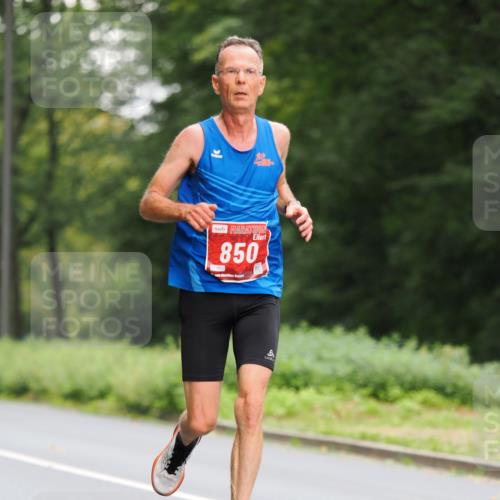 13.09.2026 - 21. swb-Marathon Bremen TobiasT http://msf.ph/oto/10243040 13.09.2026 11:34:12 Laufen 850, 20 meine-sportfotos.de