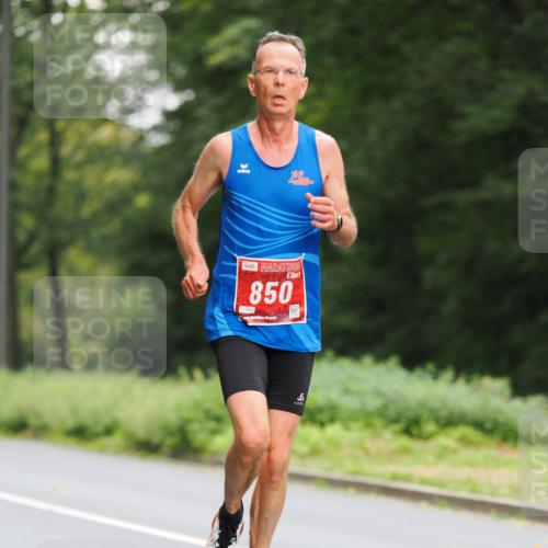 13.09.2026 - 21. swb-Marathon Bremen TobiasT http://msf.ph/oto/10243044 13.09.2026 11:34:12 Laufen 850, 25 meine-sportfotos.de