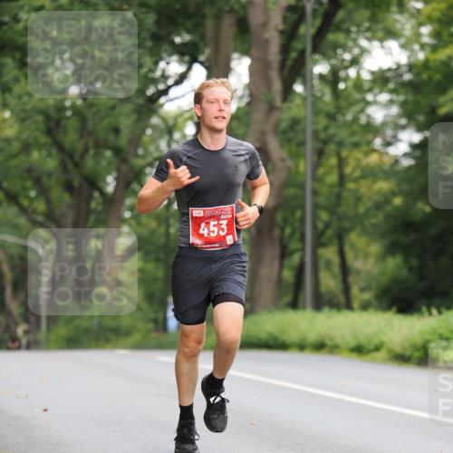 13.09.2026 - 21. swb-Marathon Bremen TobiasT http://msf.ph/oto/10243085 13.09.2026 11:34:56 Laufen 453 meine-sportfotos.de