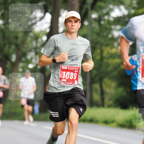 13.09.2026 - 21. swb-Marathon Bremen TobiasT http://msf.ph/oto/10243300 13.09.2026 11:37:10 Laufen 1089, 0010, 21 meine-sportfotos.de