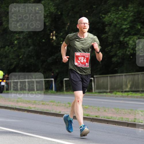 13.09.2026 - 21. swb-Marathon Bremen TobiasT http://msf.ph/oto/10243778 13.09.2026 11:42:27 Laufen 384 meine-sportfotos.de