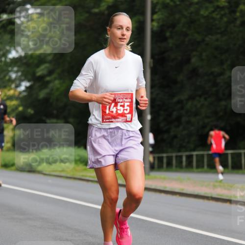 13.09.2026 - 21. swb-Marathon Bremen TobiasT http://msf.ph/oto/10243832 13.09.2026 11:43:11 Laufen 1455, 21 meine-sportfotos.de
