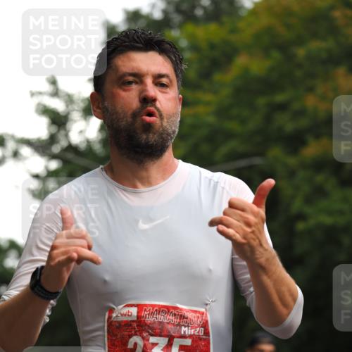 13.09.2026 - 21. swb-Marathon Bremen TobiasT http://msf.ph/oto/10243861 13.09.2026 11:43:16 Laufen 235, 21, 026 meine-sportfotos.de