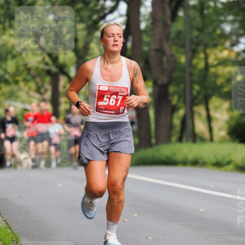 13.09.2026 - 21. swb-Marathon Bremen TobiasT http://msf.ph/oto/10243889 13.09.2026 11:43:34 Laufen 567, 1480, 21 meine-sportfotos.de