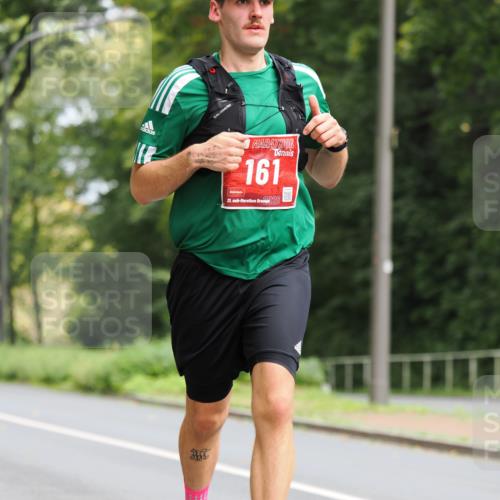 13.09.2026 - 21. swb-Marathon Bremen TobiasT http://msf.ph/oto/10243948 13.09.2026 11:44:05 Laufen 161, 2026, 21, 20 meine-sportfotos.de