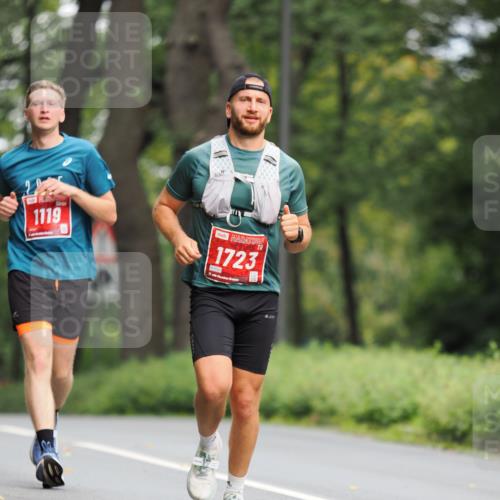 13.09.2026 - 21. swb-Marathon Bremen TobiasT http://msf.ph/oto/10244118 13.09.2026 11:45:43 Laufen 1119, 1723, 21, 25 meine-sportfotos.de