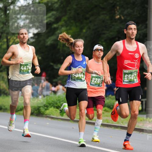 13.09.2026 - 21. swb-Marathon Bremen TobiasT http://msf.ph/oto/10244290 13.09.2026 11:47:47 Laufen 447, 8044, 8285, 6507, 7076 meine-sportfotos.de