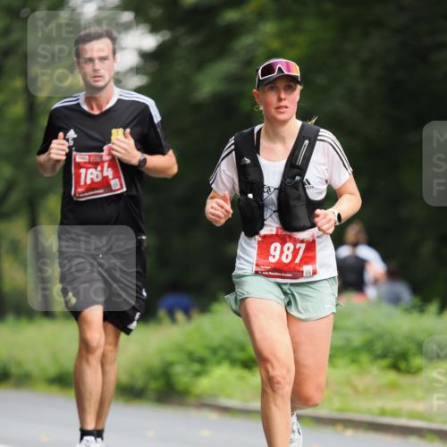 13.09.2026 - 21. swb-Marathon Bremen TobiasT http://msf.ph/oto/10244315 13.09.2026 11:48:06 Laufen 1, 64, 987, 21, 026 meine-sportfotos.de