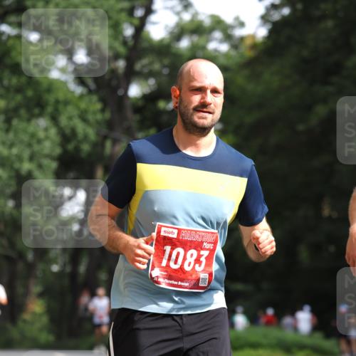 13.09.2026 - 21. swb-Marathon Bremen TobiasT http://msf.ph/oto/10244376 13.09.2026 11:48:45 Laufen 1083, 21, 2096 meine-sportfotos.de