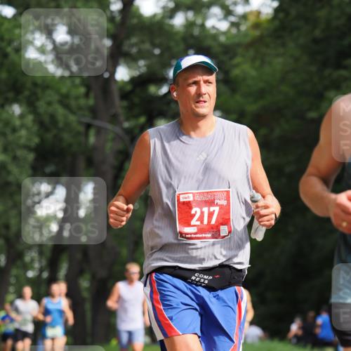 13.09.2026 - 21. swb-Marathon Bremen TobiasT http://msf.ph/oto/10244443 13.09.2026 11:49:37 Laufen 217, 21 meine-sportfotos.de