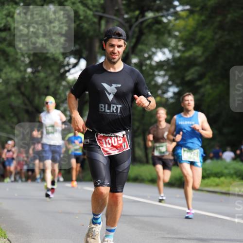 13.09.2026 - 21. swb-Marathon Bremen TobiasT http://msf.ph/oto/10244447 13.09.2026 11:49:41 Laufen 1005, 26 meine-sportfotos.de