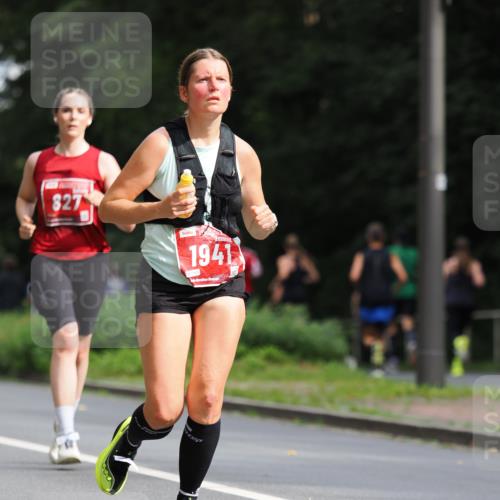 13.09.2026 - 21. swb-Marathon Bremen TobiasT http://msf.ph/oto/10244546 13.09.2026 11:50:14 Laufen 827, 1941, 2 meine-sportfotos.de