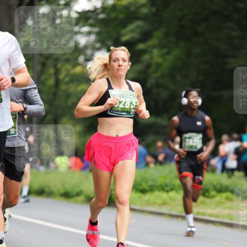 13.09.2026 - 21. swb-Marathon Bremen TobiasT http://msf.ph/oto/10244796 13.09.2026 11:52:10 Laufen 283, 21 meine-sportfotos.de
