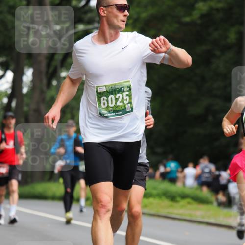 13.09.2026 - 21. swb-Marathon Bremen TobiasT http://msf.ph/oto/10244808 13.09.2026 11:52:11 Laufen 6025, 21, 26 meine-sportfotos.de
