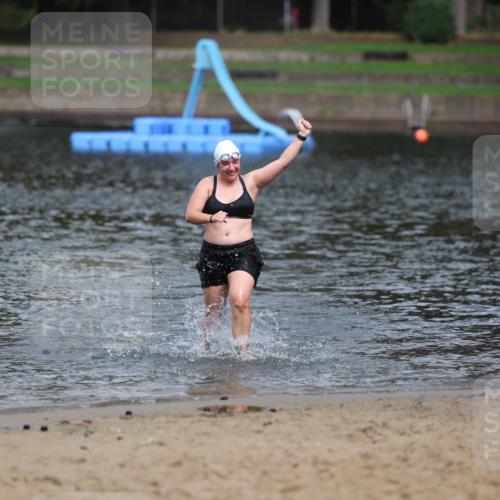 13.09.2026 - Stadtparktriathlon Mo-Foto http://msf.ph/oto/10244909 13.09.2026 12:19:30 Schwimmen 1082 meine-sportfotos.de