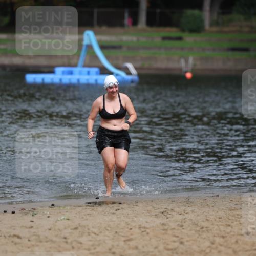 13.09.2026 - Stadtparktriathlon Mo-Foto http://msf.ph/oto/10244920 13.09.2026 12:19:32 Schwimmen 1082 meine-sportfotos.de