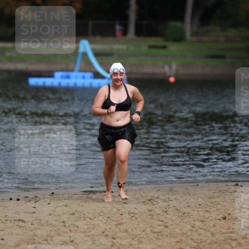 13.09.2026 - Stadtparktriathlon Mo-Foto http://msf.ph/oto/10244932 13.09.2026 12:19:33 Schwimmen 1082 meine-sportfotos.de