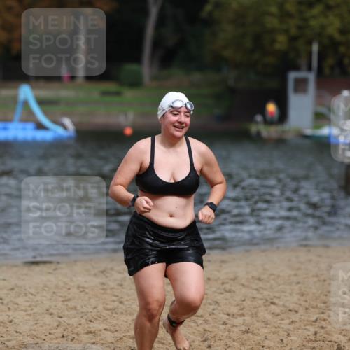13.09.2026 - Stadtparktriathlon Mo-Foto http://msf.ph/oto/10244986 13.09.2026 12:19:36 Schwimmen 1082 meine-sportfotos.de