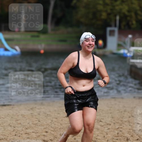 13.09.2026 - Stadtparktriathlon Mo-Foto http://msf.ph/oto/10244988 13.09.2026 12:19:36 Schwimmen 1082 meine-sportfotos.de