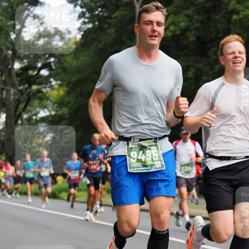13.09.2026 - 21. swb-Marathon Bremen TobiasT http://msf.ph/oto/10244989 13.09.2026 11:53:35 Laufen 9495, 21, 6314 meine-sportfotos.de