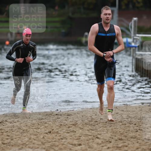 13.09.2026 - Stadtparktriathlon Mo-Foto http://msf.ph/oto/10244997 13.09.2026 12:28:44 Schwimmen 1235, 1308 meine-sportfotos.de