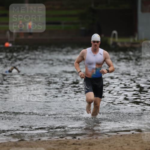 13.09.2026 - Stadtparktriathlon Mo-Foto http://msf.ph/oto/10245022 13.09.2026 12:29:04 Schwimmen 1277 meine-sportfotos.de