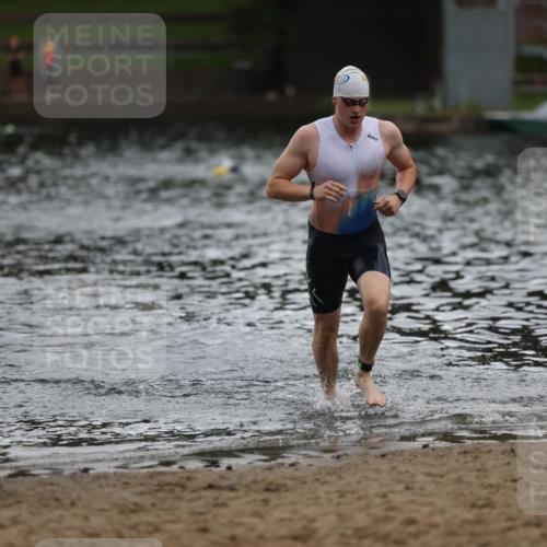 13.09.2026 - Stadtparktriathlon Mo-Foto http://msf.ph/oto/10245024 13.09.2026 12:29:04 Schwimmen 1277 meine-sportfotos.de