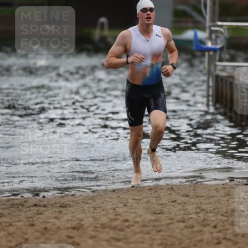 13.09.2026 - Stadtparktriathlon Mo-Foto http://msf.ph/oto/10245033 13.09.2026 12:29:05 Schwimmen 1277 meine-sportfotos.de