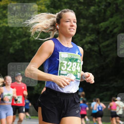 13.09.2026 - 21. swb-Marathon Bremen TobiasT http://msf.ph/oto/10245034 13.09.2026 11:53:45 Laufen 3284, 7362 meine-sportfotos.de