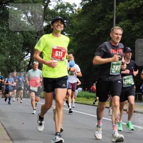 13.09.2026 - 21. swb-Marathon Bremen TobiasT http://msf.ph/oto/10245054 13.09.2026 11:53:50 Laufen 2266, 511, 397, 2767 meine-sportfotos.de