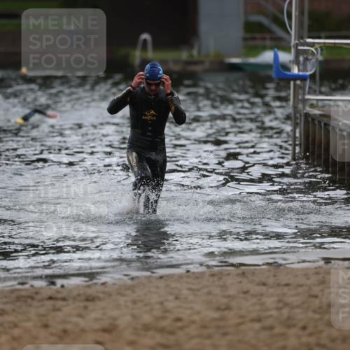 13.09.2026 - Stadtparktriathlon Mo-Foto http://msf.ph/oto/10245078 13.09.2026 12:29:21 Schwimmen 1234 meine-sportfotos.de