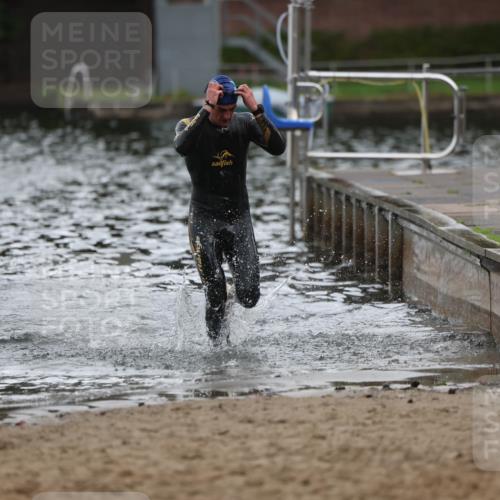 13.09.2026 - Stadtparktriathlon Mo-Foto http://msf.ph/oto/10245103 13.09.2026 12:29:22 Schwimmen 1234 meine-sportfotos.de