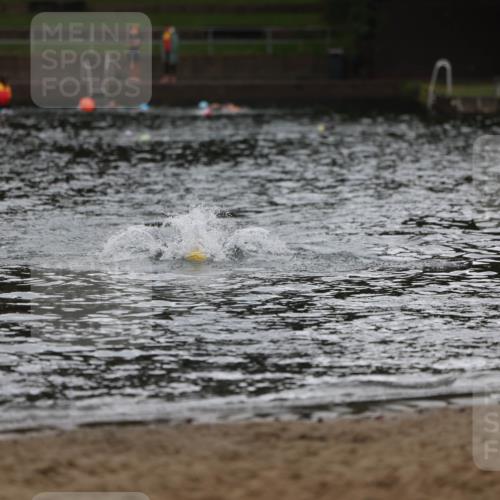 13.09.2026 - Stadtparktriathlon Mo-Foto http://msf.ph/oto/10245221 13.09.2026 12:29:38 Schwimmen 1224 meine-sportfotos.de
